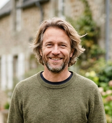 Cléo Duval — Tarologue et médium intuitive